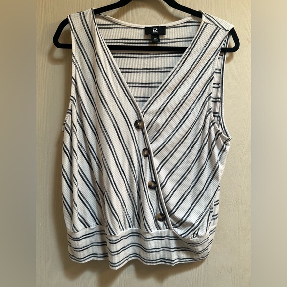 Stripe Cross Front Tank. (Size Junior XXL) - Picture 1 of 5